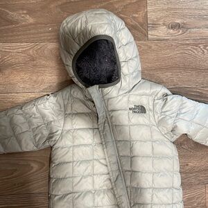 The North face Snowsuit
